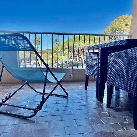 Super Studio Climatise Sur Le Port De Hyères Exterior foto